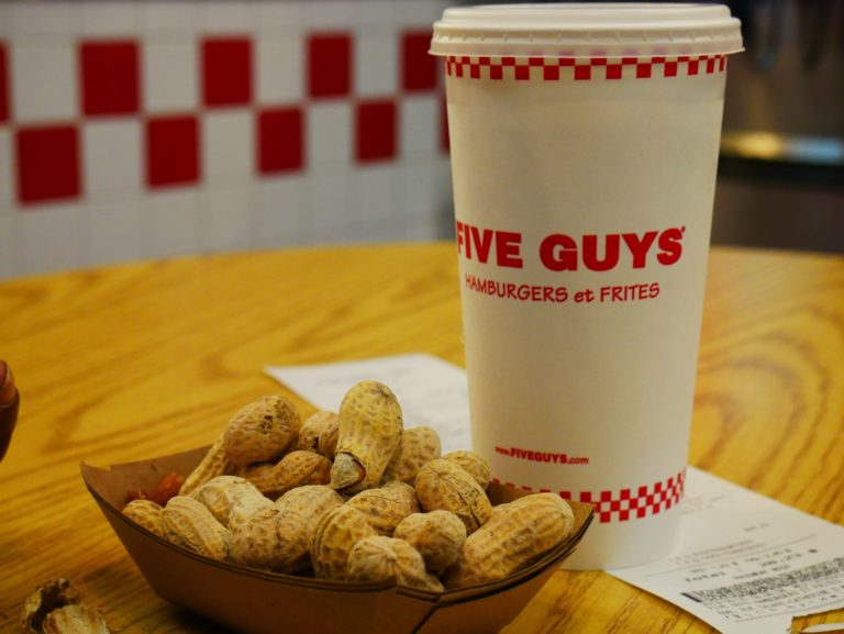 Press release : Five Guys chooses JIN Group for its social media, influence and PR strategy